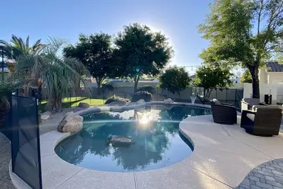 Image de Luxury resort style home rental for Superbowl/Phx open! !