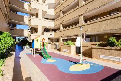 Image de Bel appartement pour 4 personnes avec climatisation, Wifi, piscine, Tv, terrasse et parking