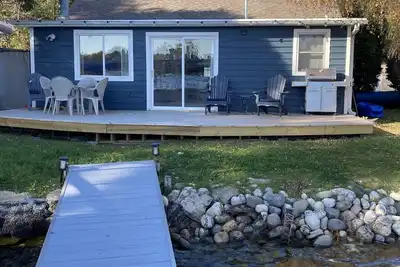 Image de Cozy house on Okauchee Lake!