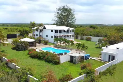 Image de Caribbean Oceanview Villa Alia for 20 guests w/ pool, bbq, basket