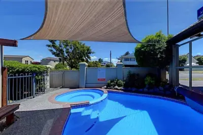 Image de Tui Unit - So close to the lake +Pool