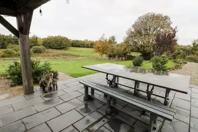 Image de Cae Du, pet friendly, with hot tub in Niwbwrch (Newborough)