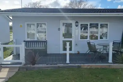 Image de Lovely 2 Bedroom Chalet Holiday Home by The Broads