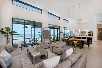 Image de Wind Upon the Waves by Grand Cayman Villas