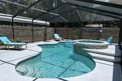 Image de Cheerful Newly Renovated *Heated* Pool/Spa 5min from Tampa