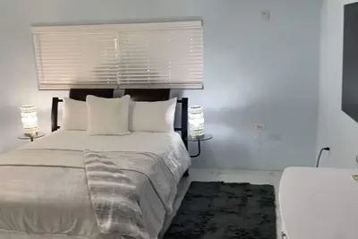 Image de Brand new modern apartment 5 min from beach