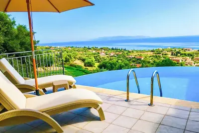 Image de Villa Baby Lemoni - Une Chambre Villa, Couchages 2