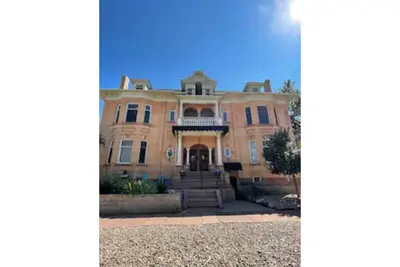 Image de Charming 1-Bedroom condo in City Park West, Denver