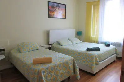 Image de Large 3 Bedrooms 20 Min To Manhattan