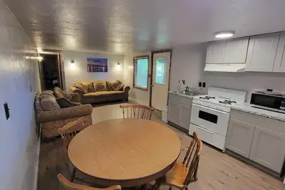 Image de Enjoy the serenity and peace of this wooded campground