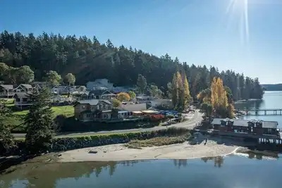 Image de Heart of Deer Harbor - Harbormaster House