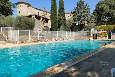 Image de Appartement Confortable au Calme | Parking Gratuit