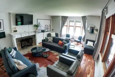 Image de Mke Mansion - Both Wings