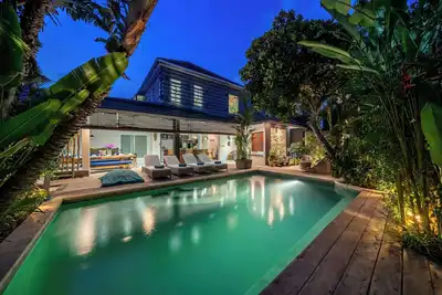 Image de Villa Alchemy 4 Bedroom Trendy Villa in Superior Location
