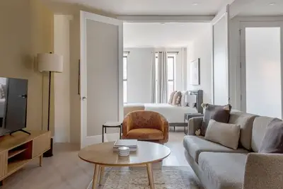 Image de Lovely East Village 3br w\/ W\/D, nr Union Square, by Blueground
