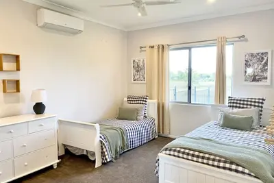 Image de Sunset Rise @ Jaques Coffee Plantation