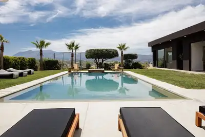 Image de Filogia Luxurious Residence, for the Design Lovers