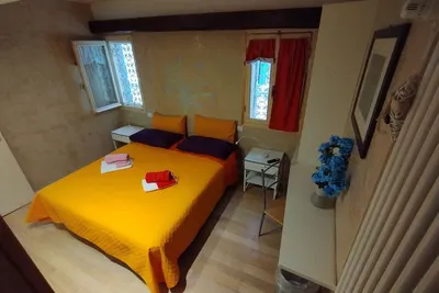 Image de Cà Lirica, in the quiet alleys of Venice a few meters from San Marco.