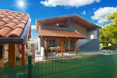 Image de House 2212/60717 (Istria - Peroj), 200m from the beach