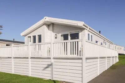 Image de Dershel Lodge, luxury holiday cottage, with a garden in Southerness