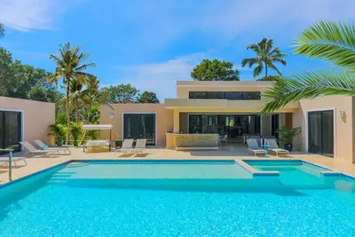 Image de 5bd guest-friendly villa with private pool, shuttle bus, Bbq/internet/cable Tv