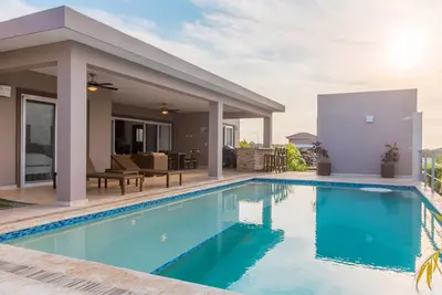 Image de Inexpensive 2-bedroom villa with private pool, internet, air conditioning, Tv