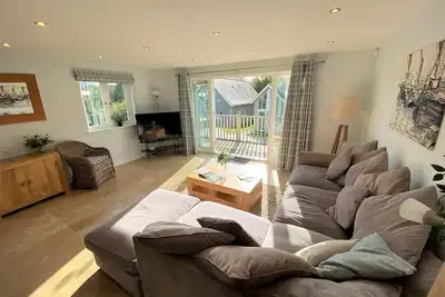 Luxury 4 bed detached villa, minimum 3 bathrooms, large open plan lounge/kitchen/dining area.
