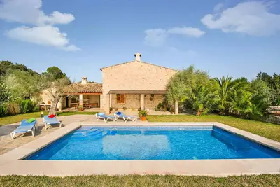 Image de Villa Butxaco - Trois Chambres Villa, Couchages 6