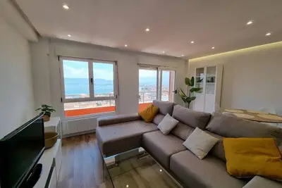 C01a01 Apartamento Moderno con vistas al mar