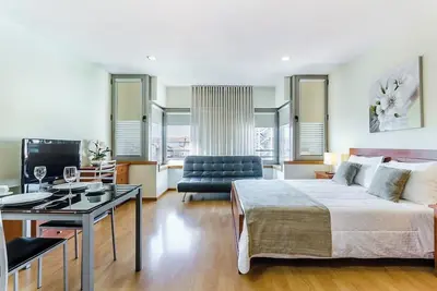 Image de Lovely Quiet Flats w/ Terrace by HostWise