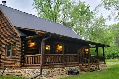 Image de Beautiful & Secluded Cabin by Lake Thunderbird