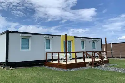 Image de Beautiful equipped container house located in a quitcozy place- 5 min from beach