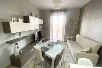 At your home: charming one-bedroom apartment