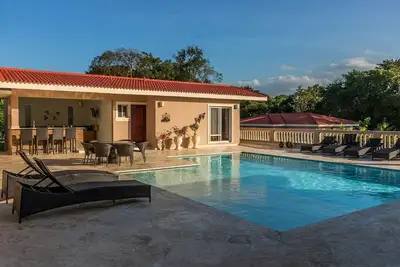 Image de Fully-furnished Caribbean villa for rent, 4 bedrooms