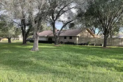 Image de Casa Victoria-Pool, Hot Tub, Coffee Bar, Privacy fenced, Kid's PlayRm, Shopping