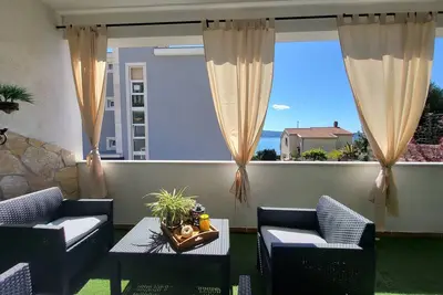 Image de Apartments Sun & Sea - One Bedroom Apartment with Balcony and Sea View