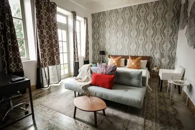 Image de Amazing apartment with terrace and jacuzzi P5