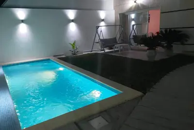 Image de Magnifique petite villa avec piscine