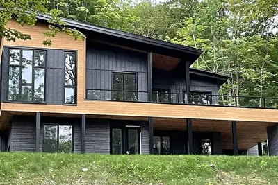 Image de Mont Owl's Head - Sauna - Spa - Piscine Creusée