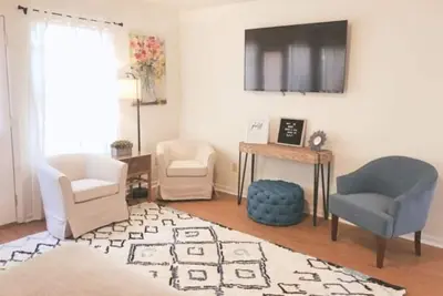 Image de 250 Overbrook Drive · Landon's Attached Home