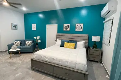 Family Room - 2 Bedrooms, 1 King and 2 queen beds