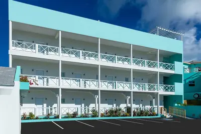 Image de Queen Size Bedroom - TheSuites@Mr. Groupers