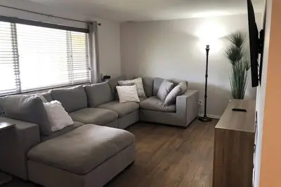 Image de Cozy Denver Retreat with a Hot Tub and Large Fenced Yard