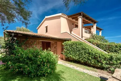 Image de Le Residenze di Gallura Three-room apartment sleeps 6 with A. C in San Teodoro