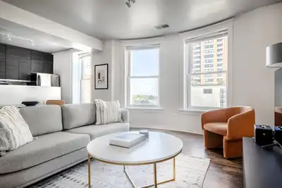 Image de Stunning South Loop 2br nr L & Grant Park, by Blueground