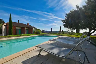 Image de Villa d'architecte climatisée avec exceptionnelle vue mer