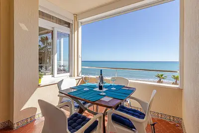 Image de Vues fantastiques > Sur la plage > Meilleur emplacement! Ref061