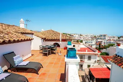 Image de Castillo de Marbella Penthouse| Vue Mer et Eglise