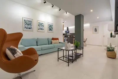 Image de Spacious Modern Flat | Fast Wifi & Full Amenities