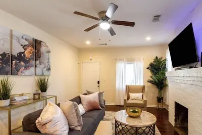 Image de perfect home 2br/2Bath in heart of Atlanta city.